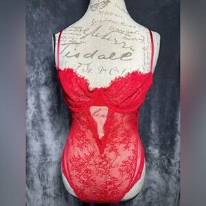 Victoria’s Secret size M